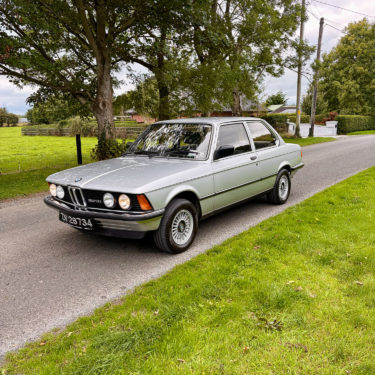 BMW 323i E21